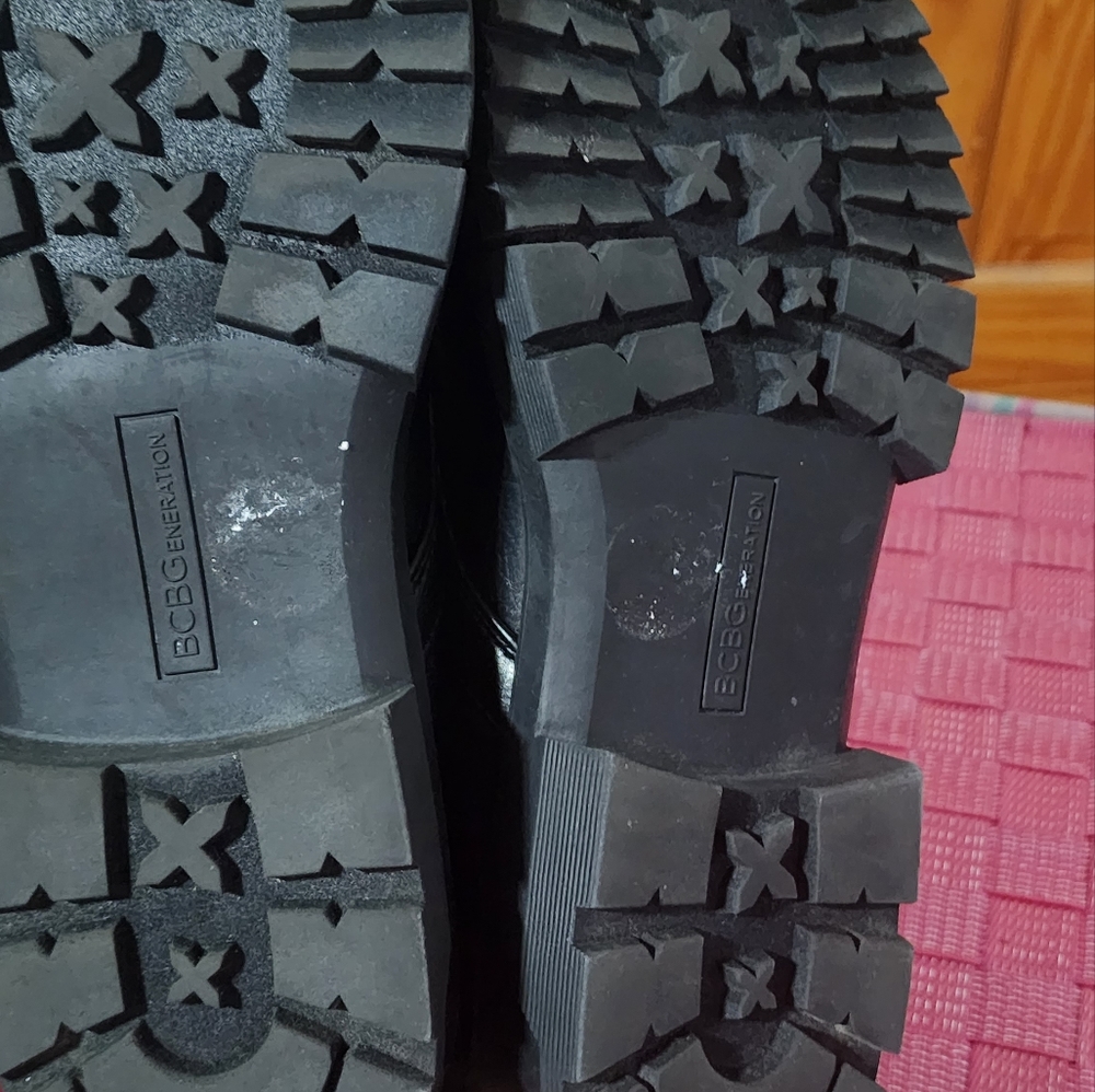 BCBG combat boots size 11 - Picture 7 of 9